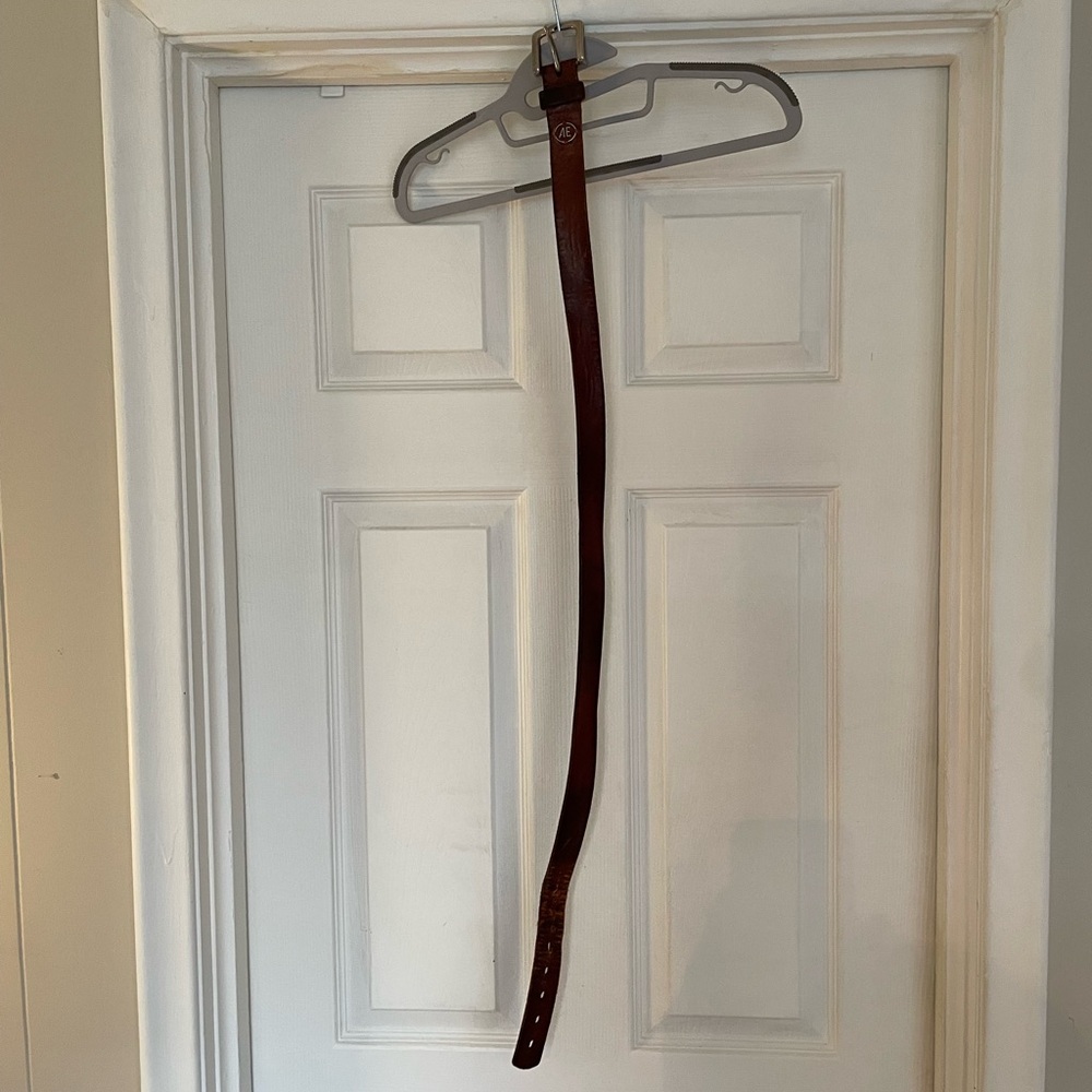 American Eagle leather belt-brown